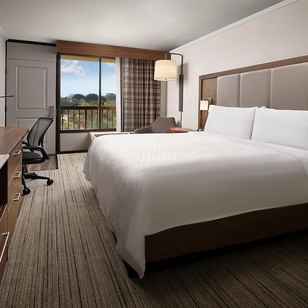 Holiday Inn Express At Monterey Bay By Ihg Seaside Exteriör bild